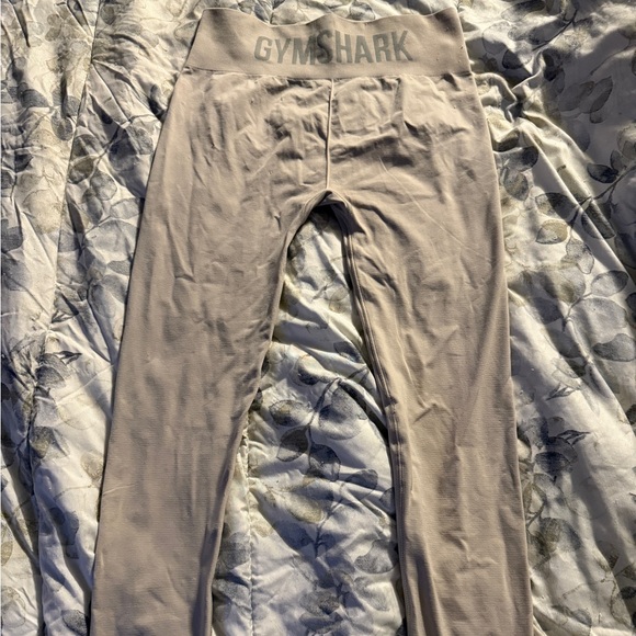 Gymshark Leggings - Picture 2 of 3